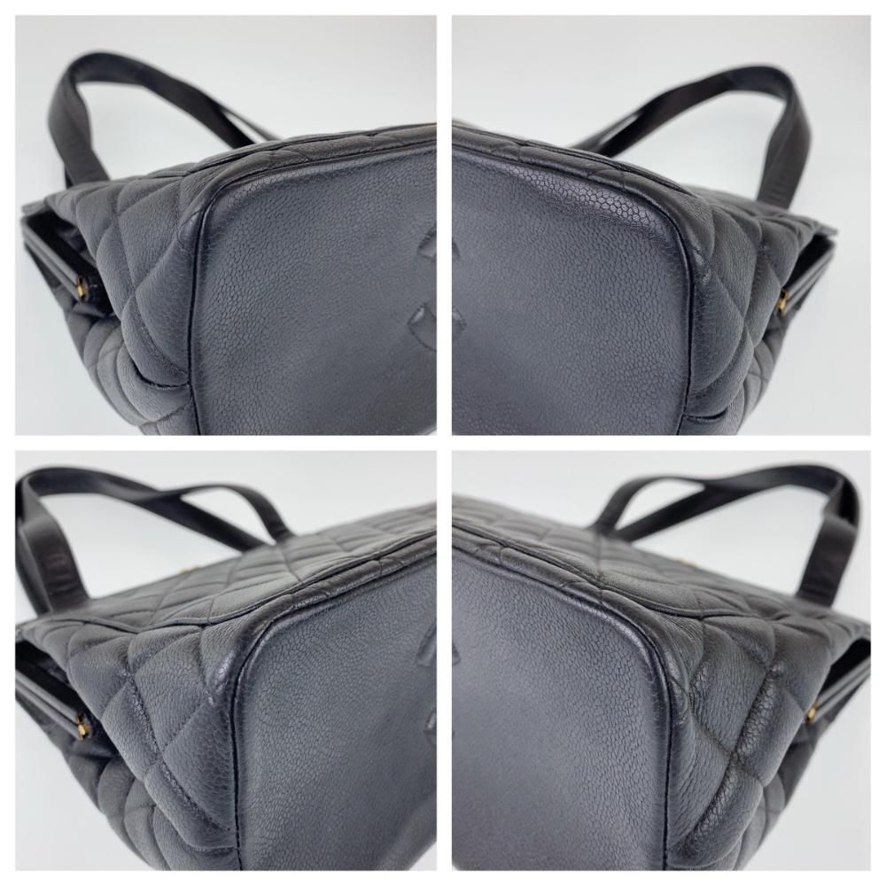 Black Leather Chanel Shoulder Bag