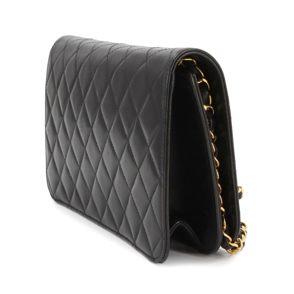 Black Leather Chanel Shoulder Bag