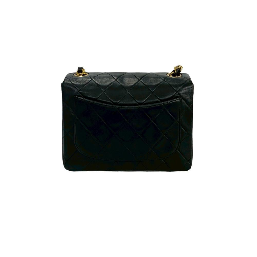 Black Leather Chanel Shoulder Bag