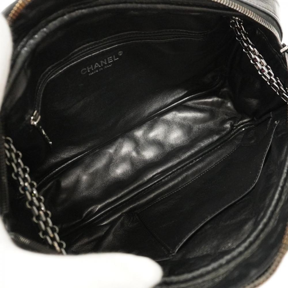 Black Leather Chanel Shoulder Bag