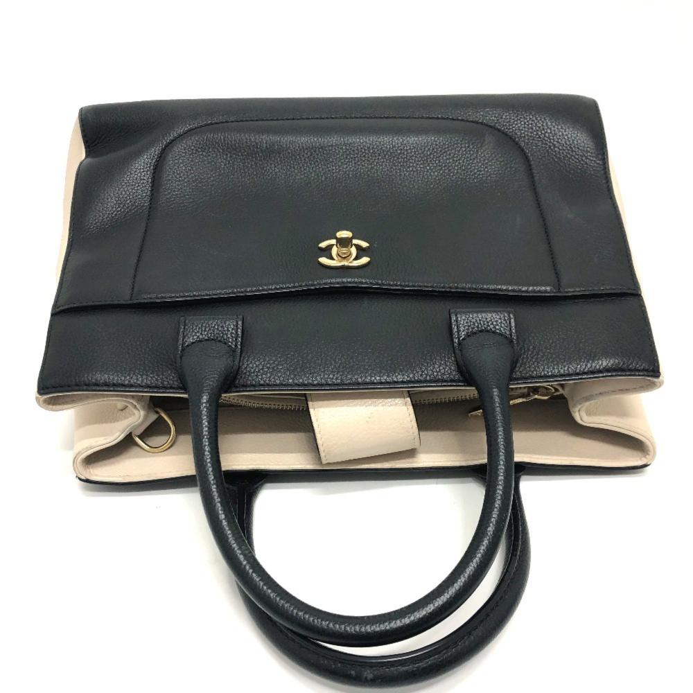 Black Leather Chanel Shoulder Bag
