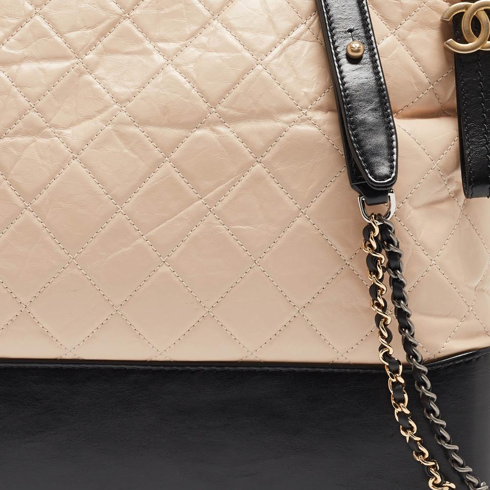 Black Leather Chanel Shoulder Bag