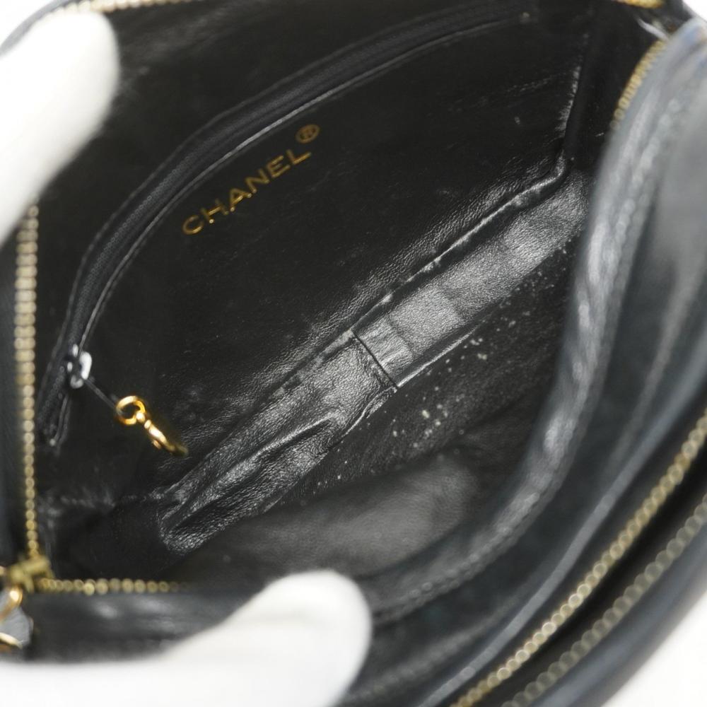 Black Leather Chanel Shoulder Bag