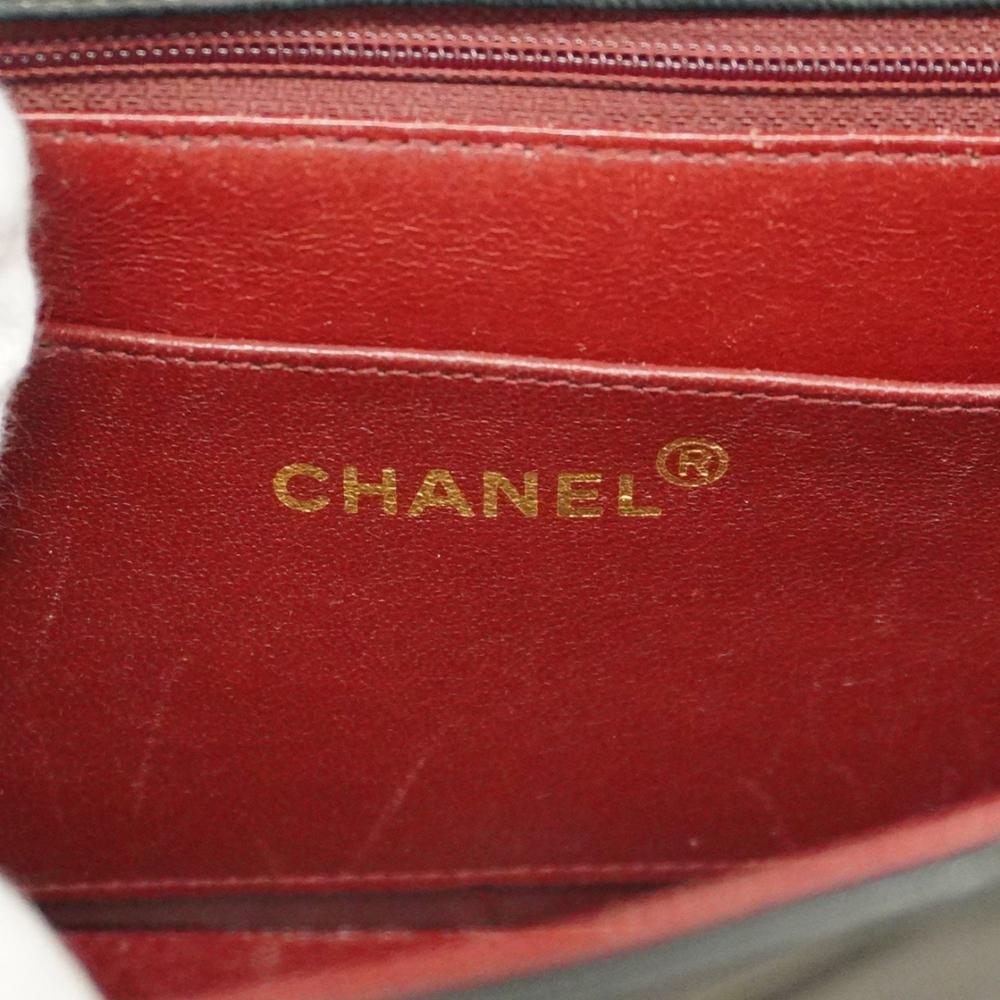 Black Leather Chanel Crossbody Bag
