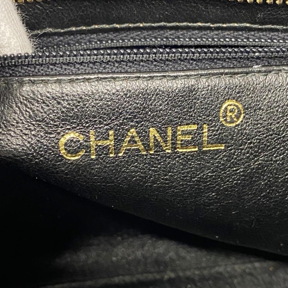 Black Leather Chanel Shoulder Bag