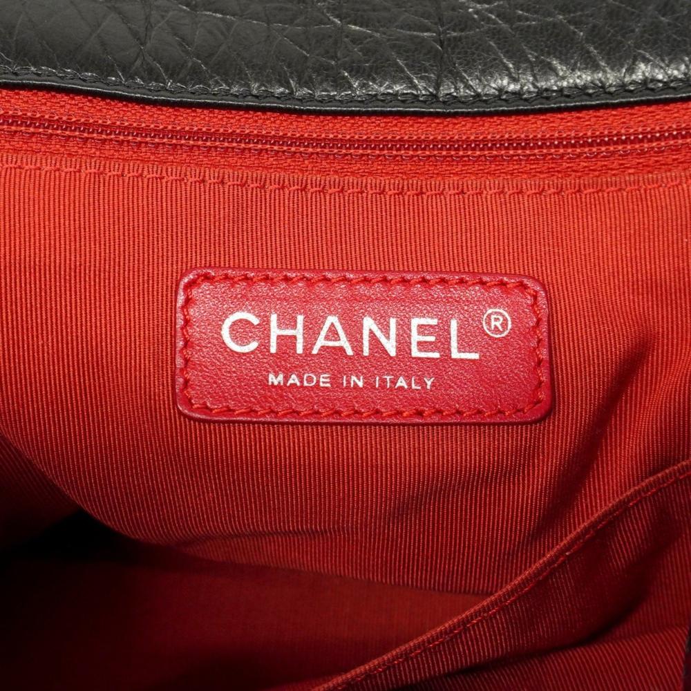 Black Leather Chanel Shoulder Bag