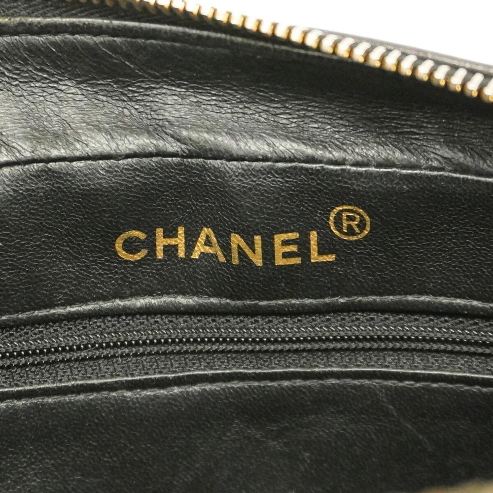 Black Leather Chanel Shoulder Bag