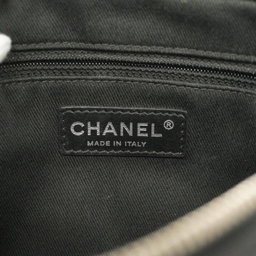 Black Leather Chanel Shoulder Bag