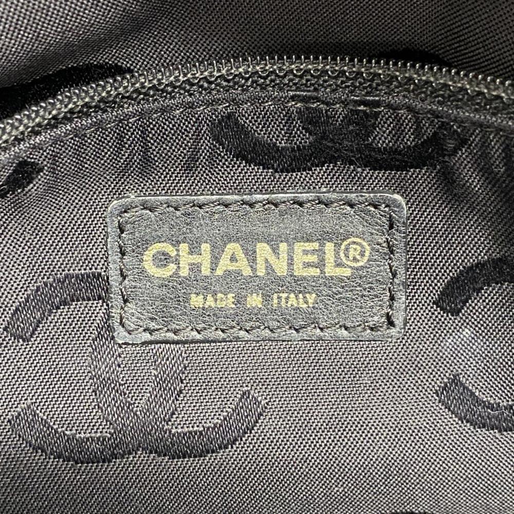 Black Leather Chanel Shoulder Bag