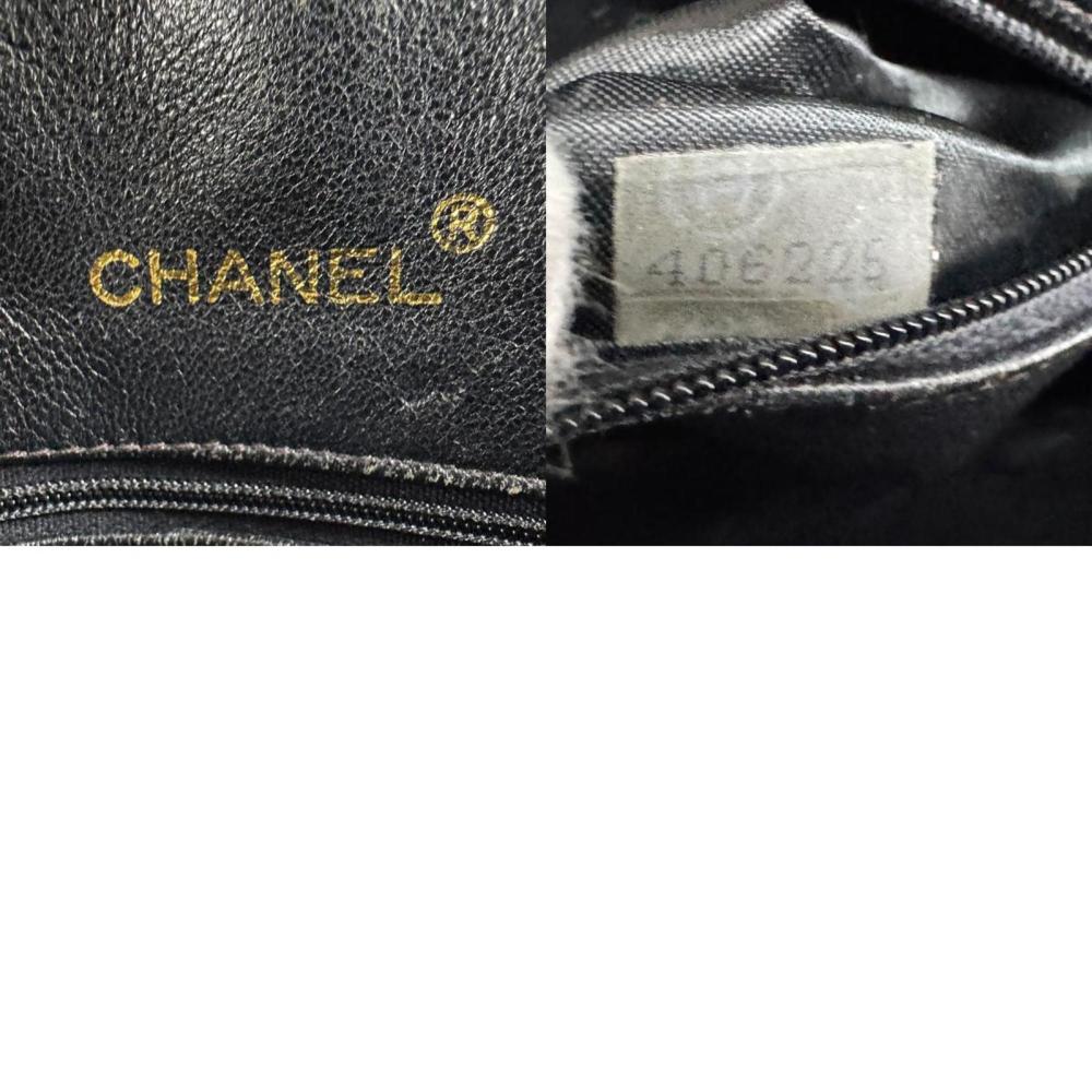 Black Leather Chanel Shoulder Bag