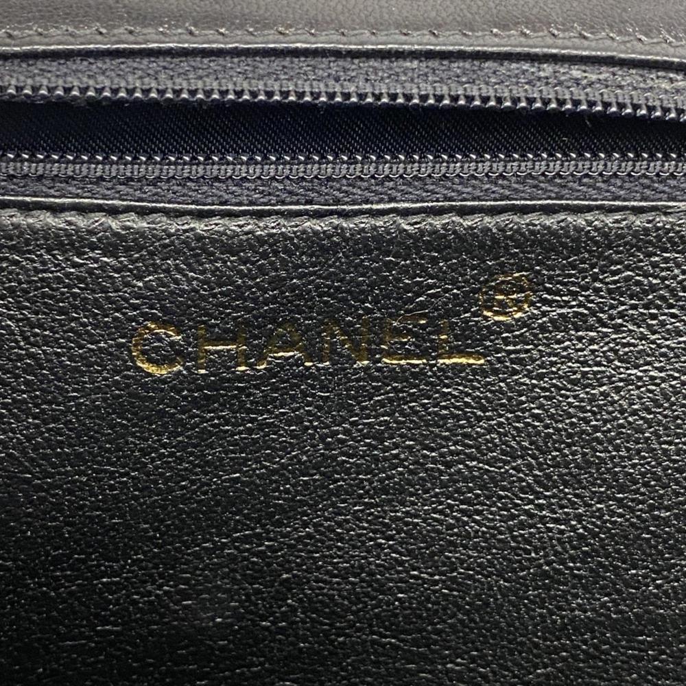 Black Leather Chanel Shoulder Bag