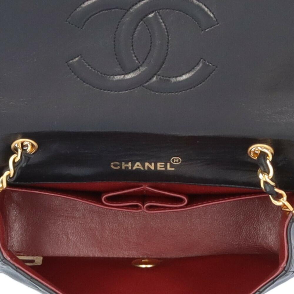 Black Leather Chanel Shoulder Bag