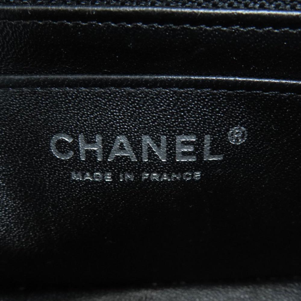 Black Leather Chanel Crossbody Bag