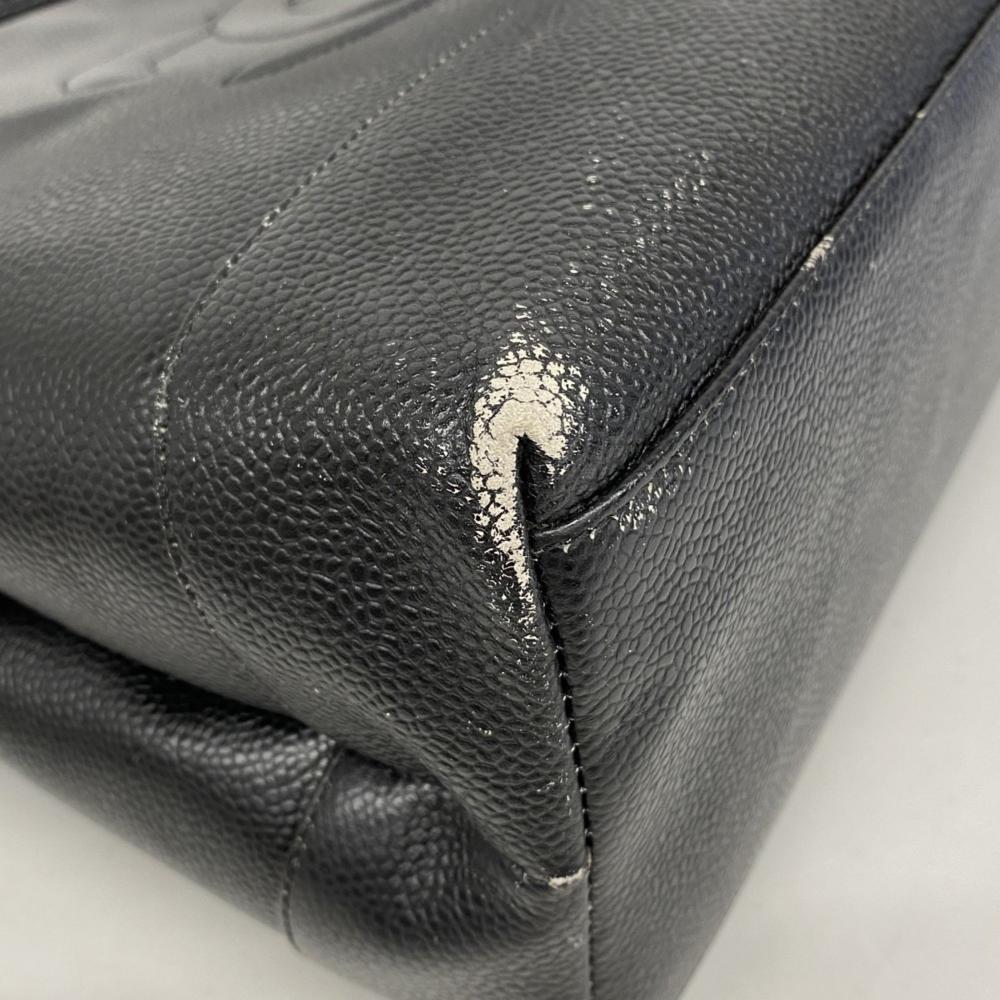 Black Leather Chanel Shoulder Bag