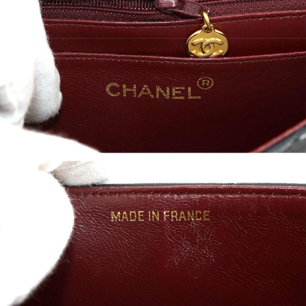 Black Leather Chanel Shoulder Bag