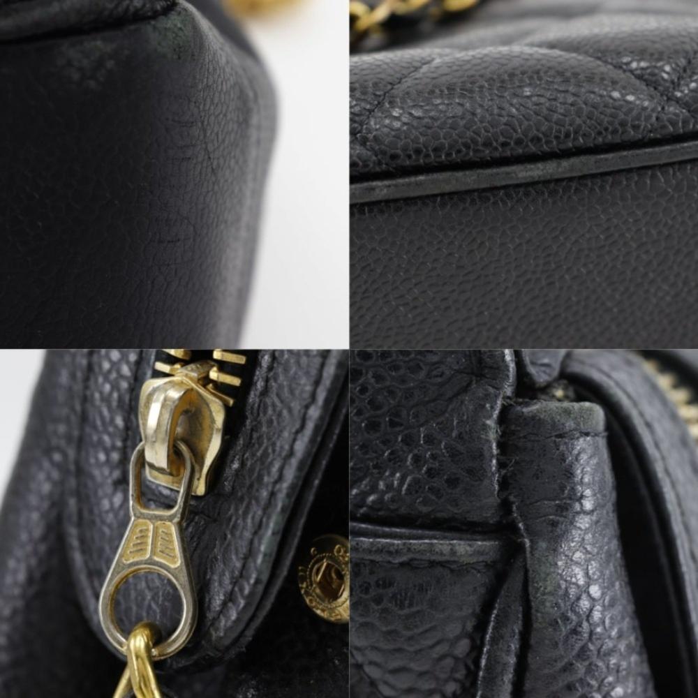 Black Leather Chanel Shoulder Bag