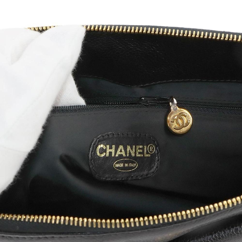 Black Leather Chanel Shoulder Bag