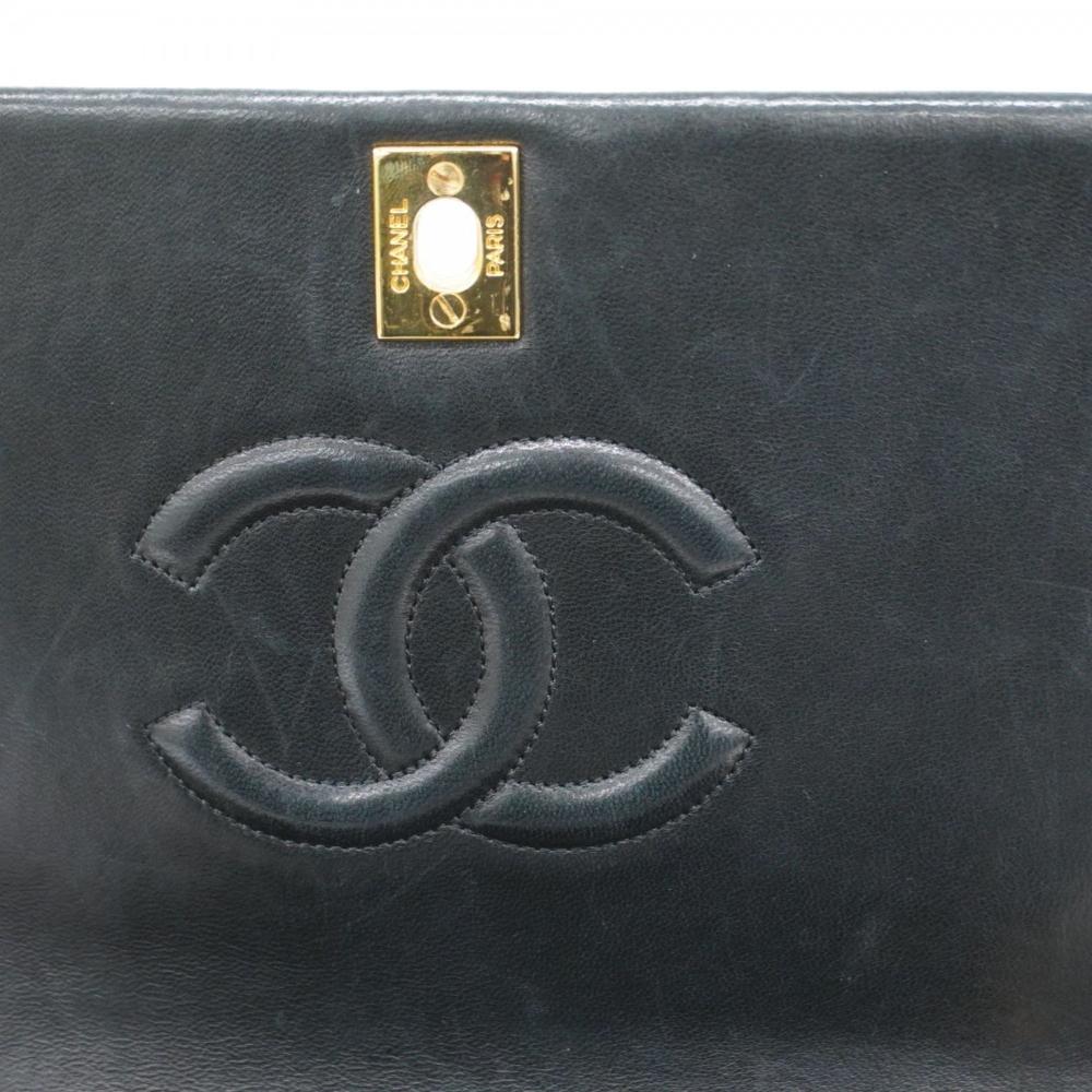 Black Leather Chanel Shoulder Bag