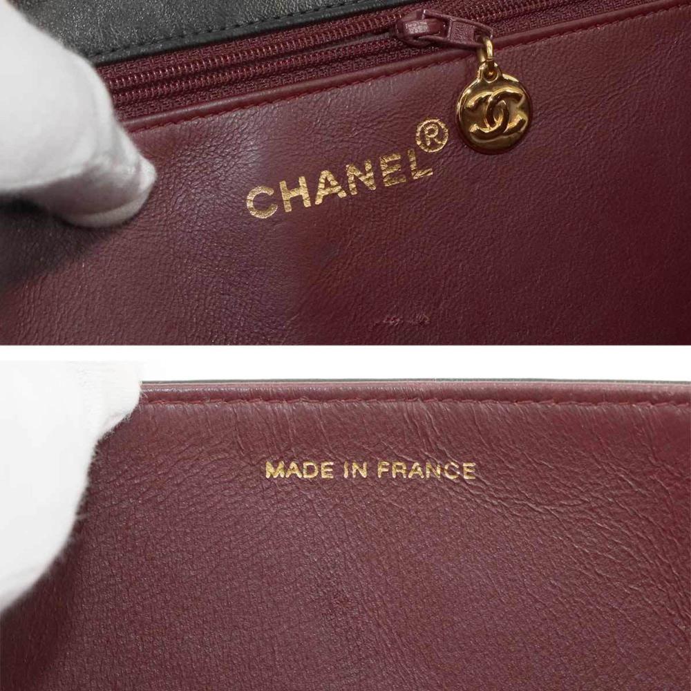 Black Leather Chanel Shoulder Bag