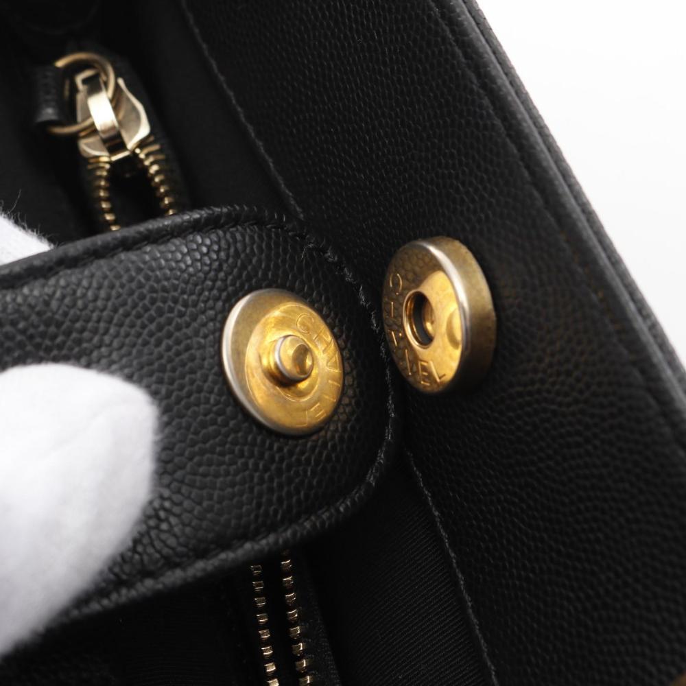 Black Leather Chanel Crossbody Bag
