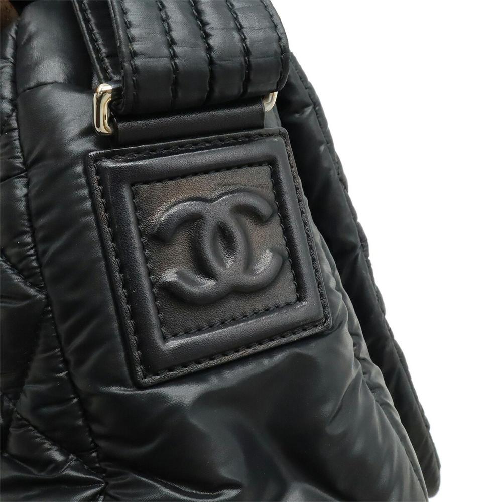 Black Leather Chanel Shoulder Bag