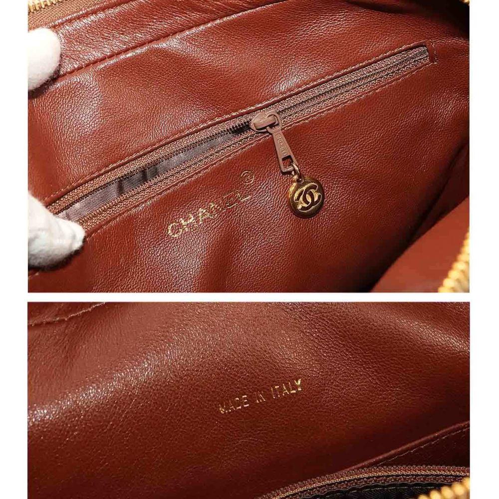 Brown Leather Chanel Shoulder Bag