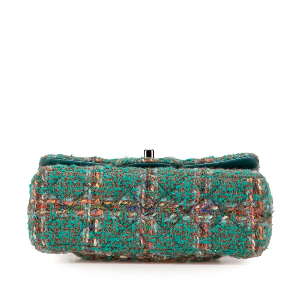Green Leather Chanel Shoulder Bag