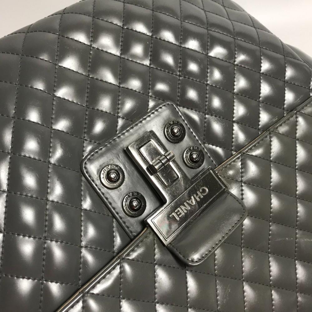 Grey Leather Chanel Shoulder Bag