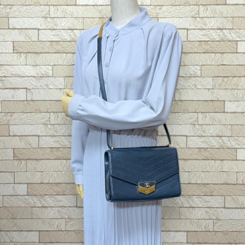 Navy Leather Chanel Shoulder Bag
