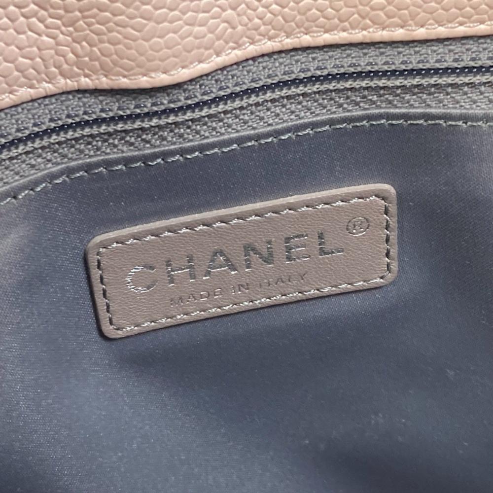 Pink Leather Chanel Shoulder Bag