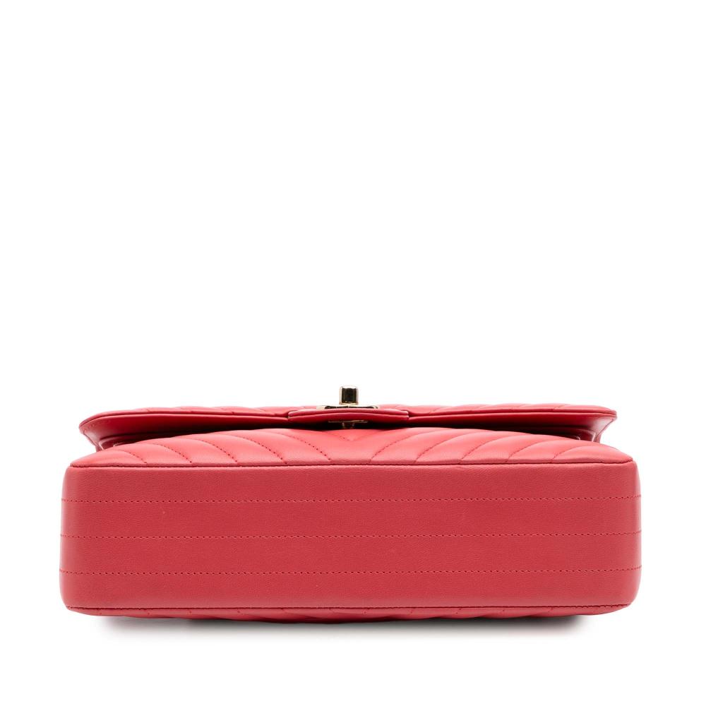 Pink Leather Chanel Shoulder Bag
