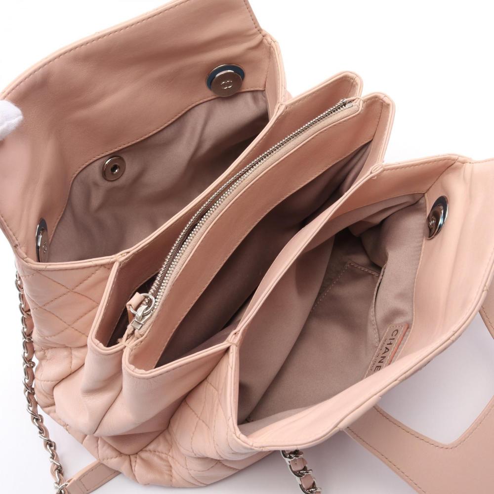 Pink Leather Chanel Shoulder Bag