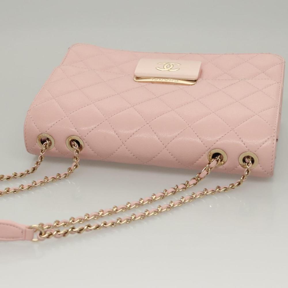 Pink Leather Chanel Shoulder Bag