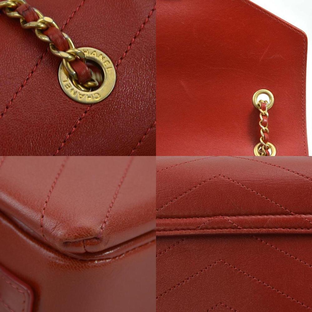 Red Leather Chanel Shoulder Bag