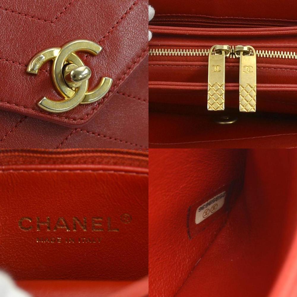 Red Leather Chanel Shoulder Bag