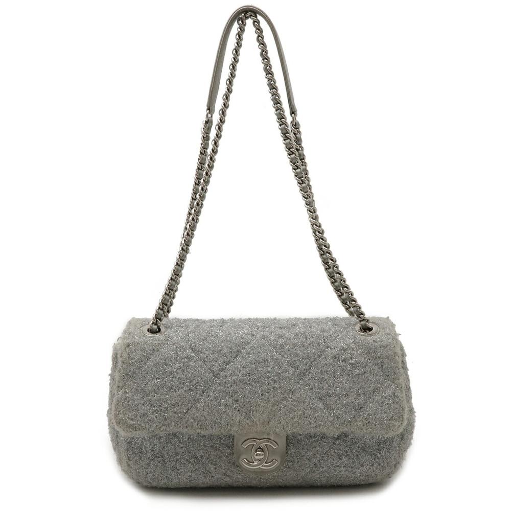 Silver Leather Chanel Shoulder Bag