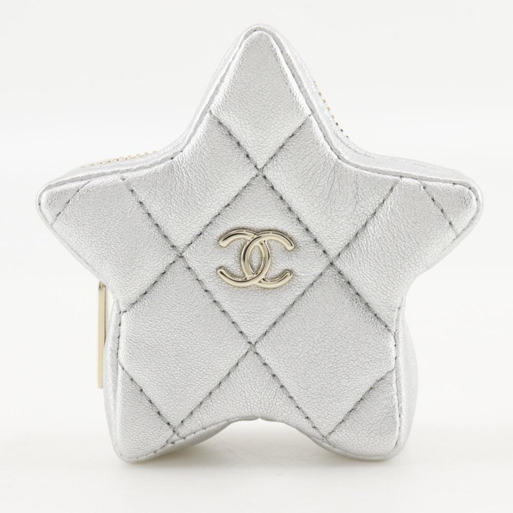 Silver Leather Chanel Shoulder Bag
