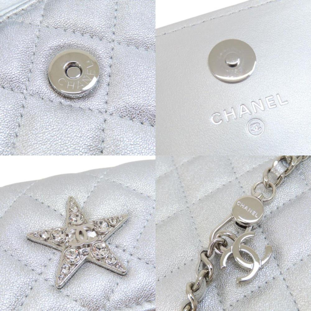 White Fabric Chanel Shoulder Bag