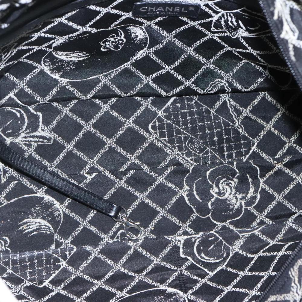 White Leather Chanel Tote