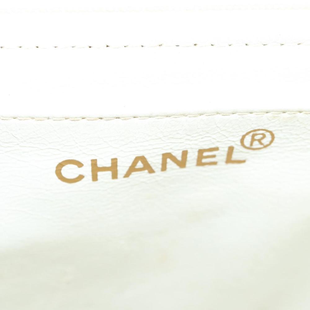 White Leather Chanel Shoulder Bag