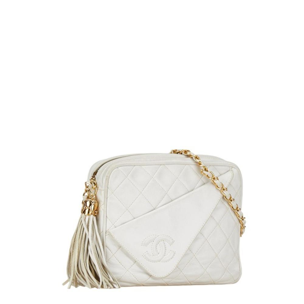 White Leather Chanel Shoulder Bag