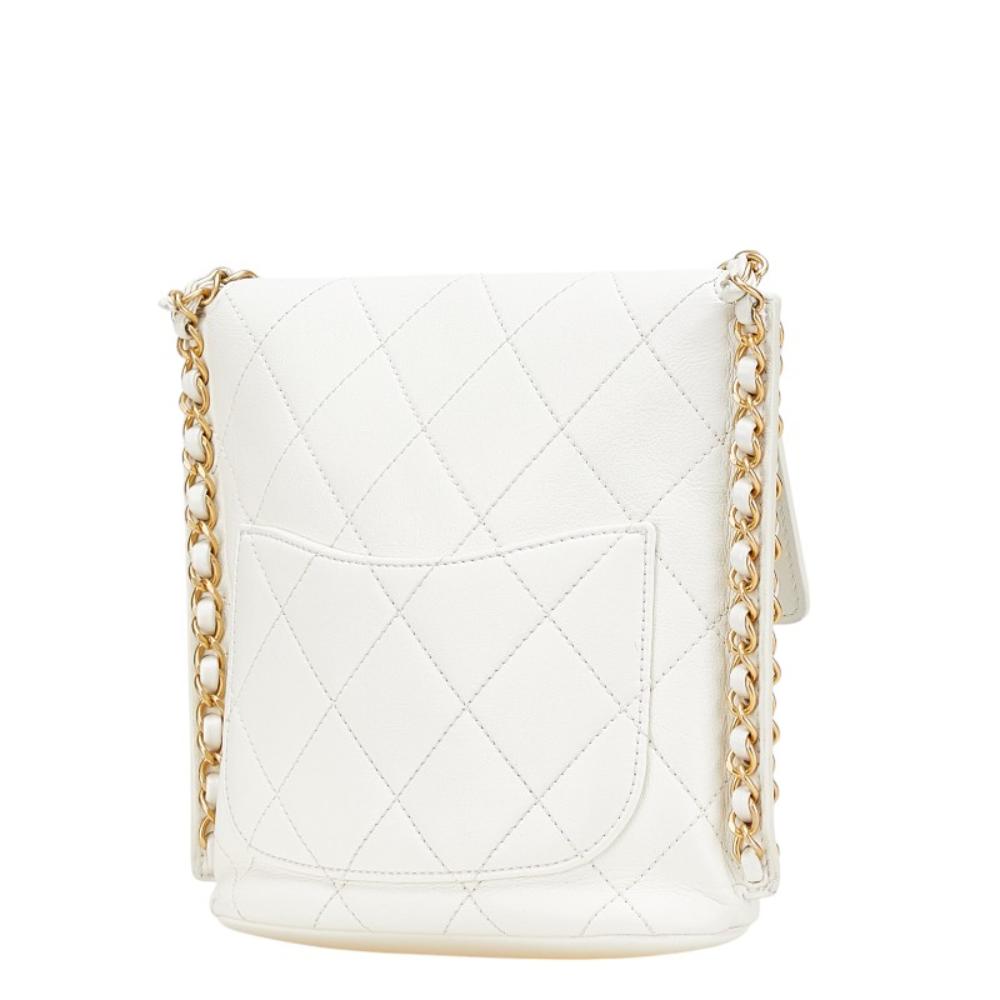 White Leather Chanel Shoulder Bag