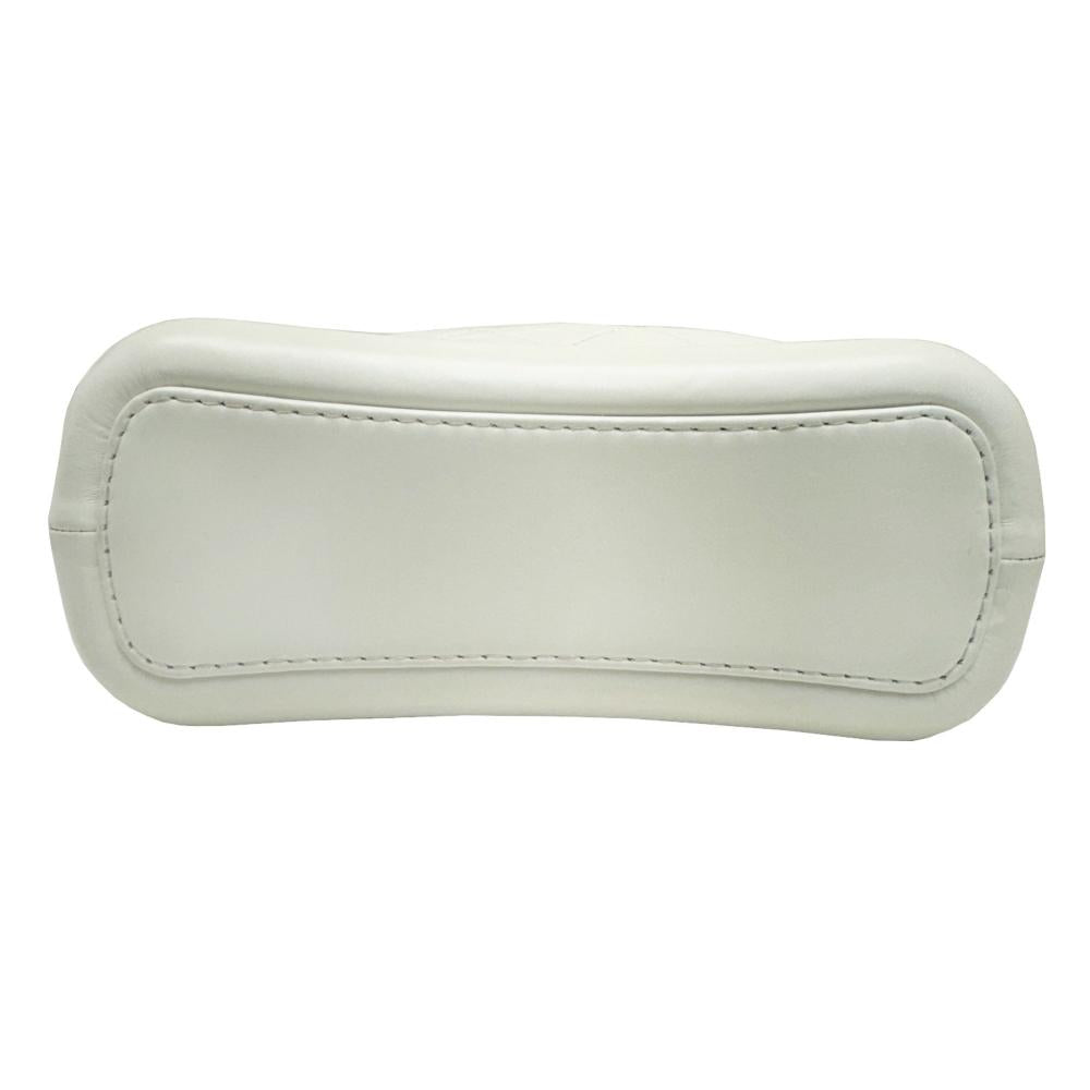 White Leather Chanel Shoulder Bag