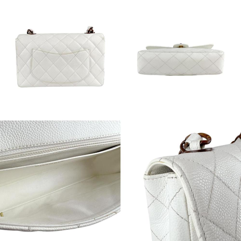 White Leather Chanel Shoulder Bag
