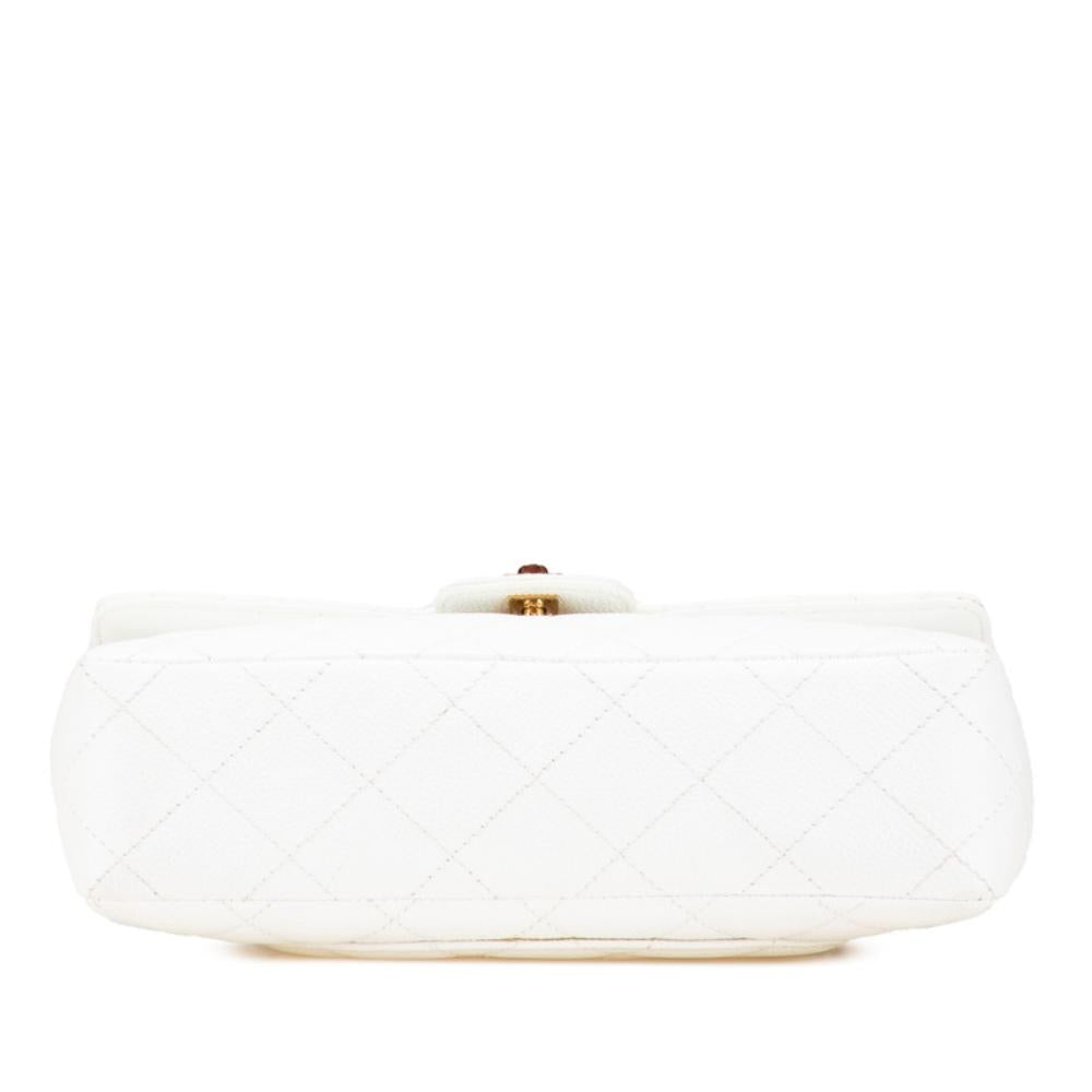 White Leather Chanel Shoulder Bag
