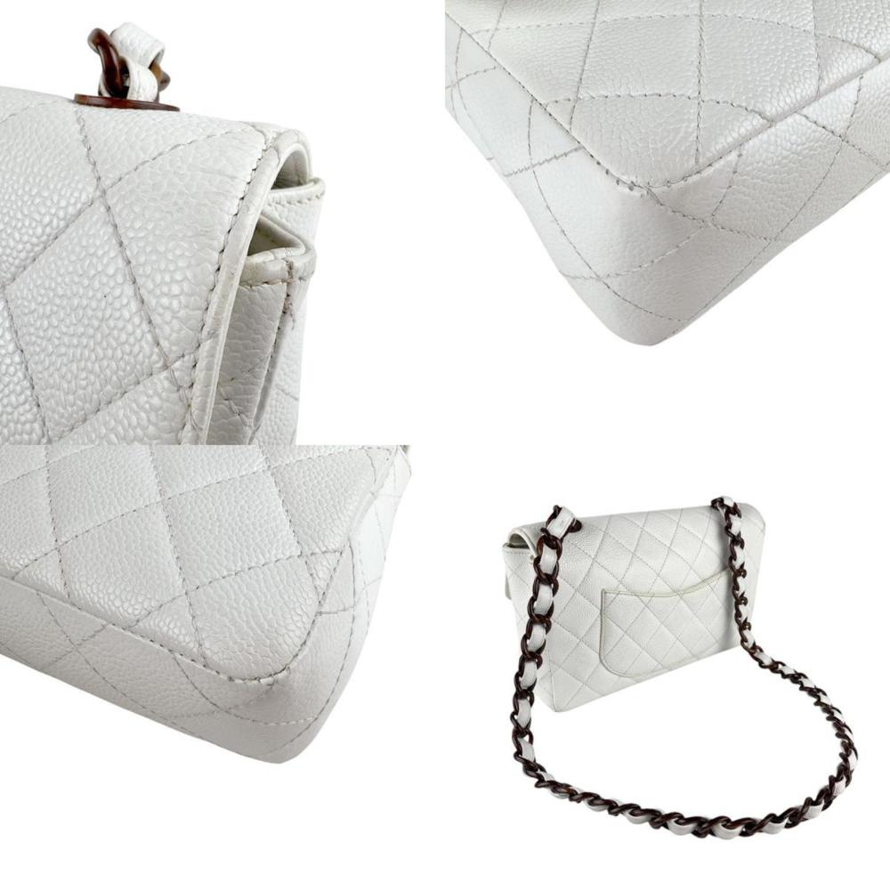 White Leather Chanel Shoulder Bag