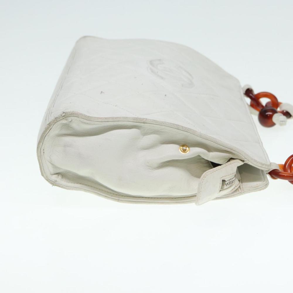 White Leather Chanel Shoulder Bag
