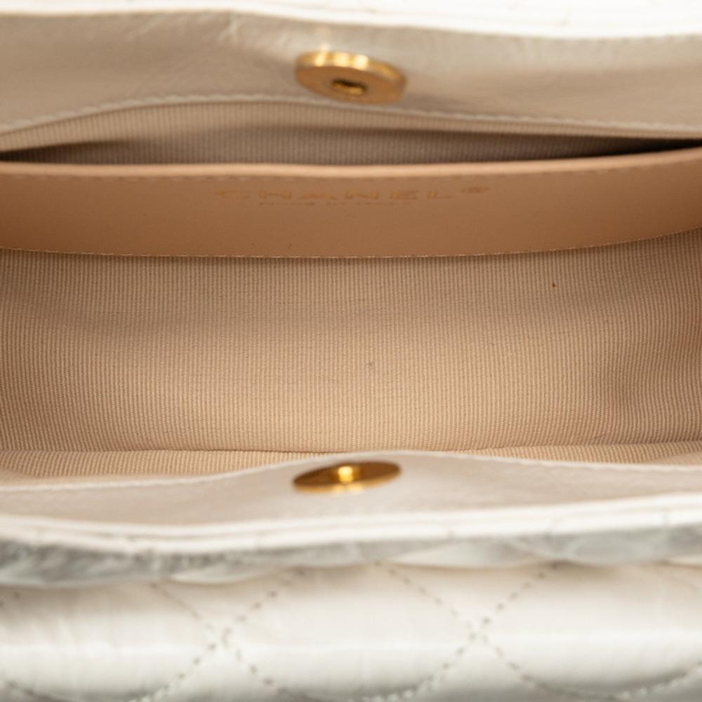 White Leather Chanel Shoulder Bag