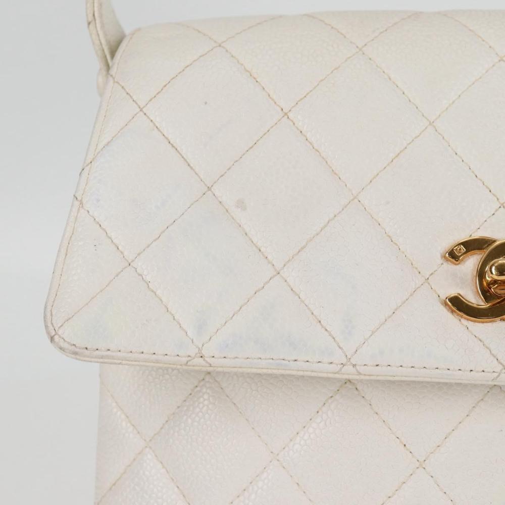 White Leather Chanel Shoulder Bag