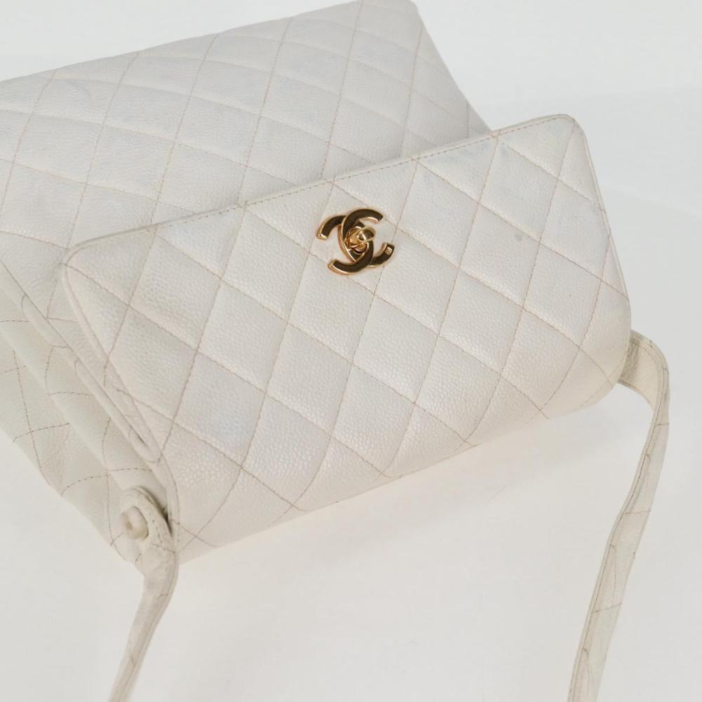 White Leather Chanel Shoulder Bag